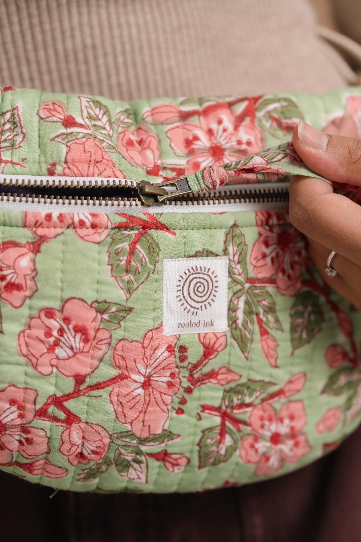 Hibiscus Bloom - Fanny Pack